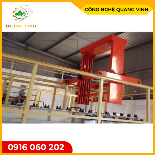Automatic hanging plating line