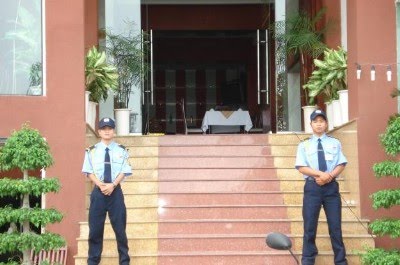 Fixed target security service