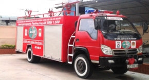 Fire fighting machine
