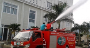 Fire fighting machine