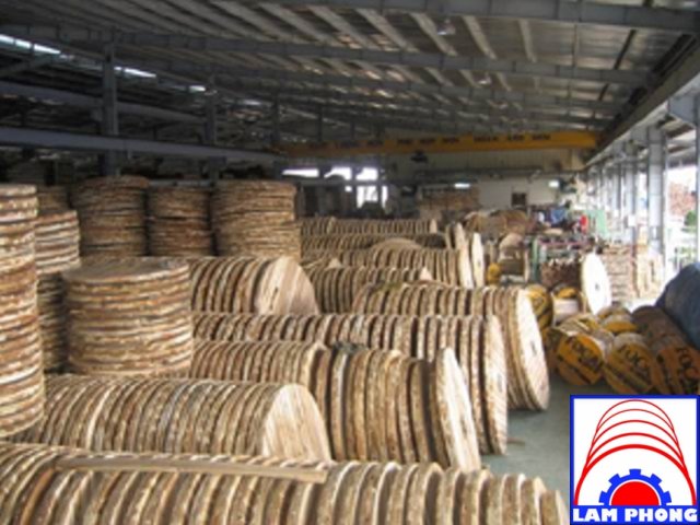 Wooden Bobbin