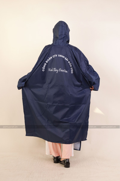 Sai Gon Stec bat-wing raincoat
