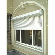 Rolling door