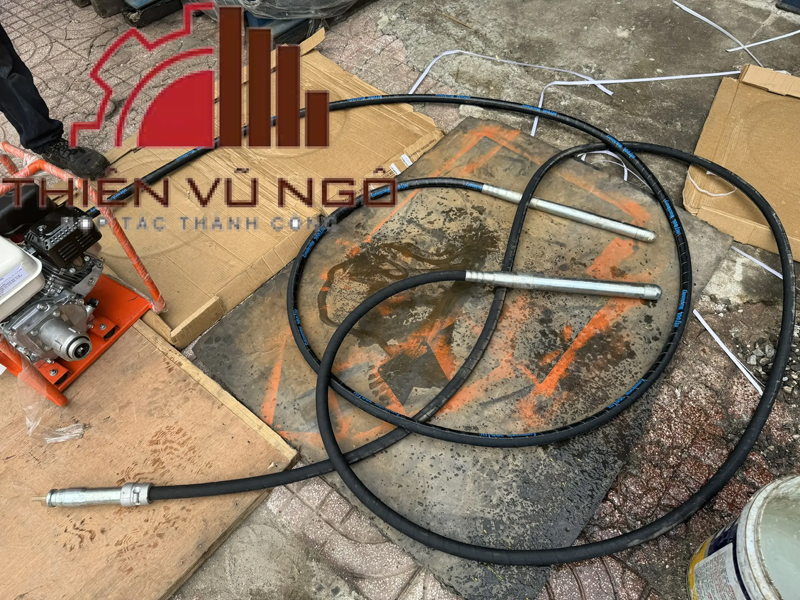 Gasoline rammer hose