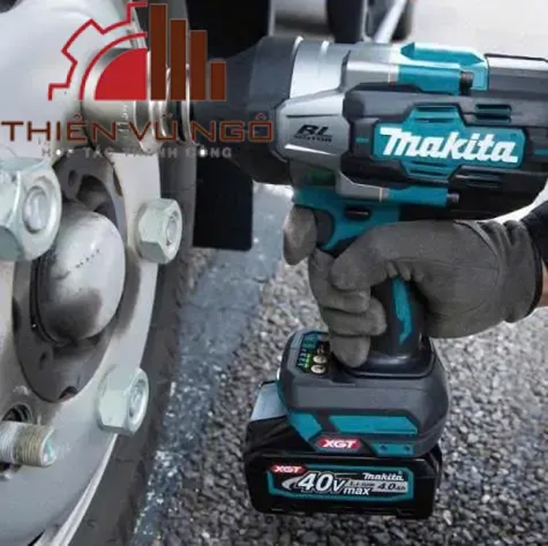 Cordless impact wrench