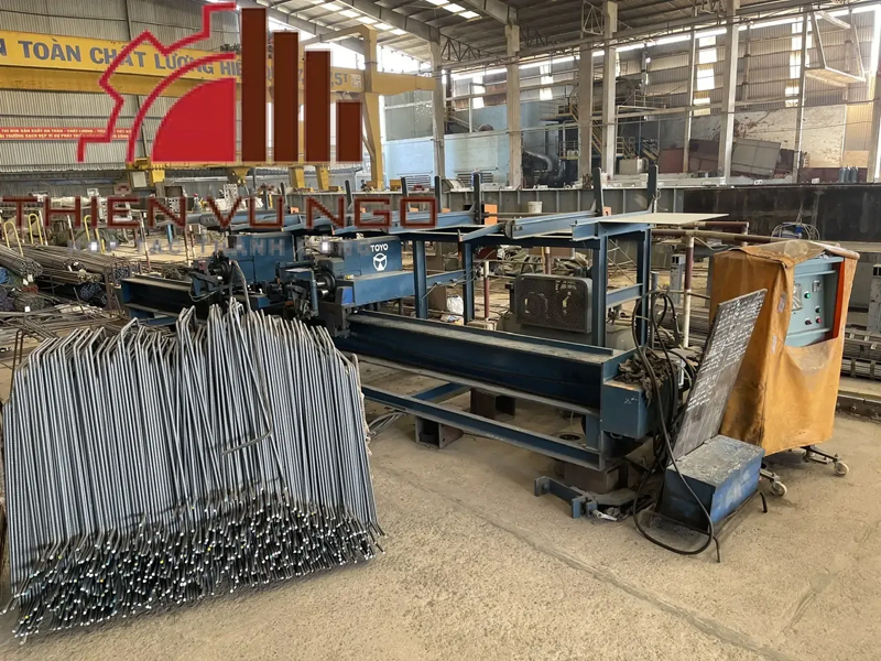 Automatic rebar bending machine