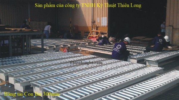 Roller conveyor