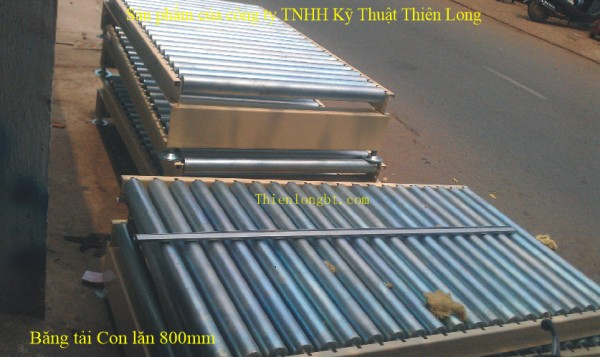 Roller conveyor
