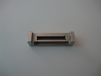 Rubber cutting lathe chucks