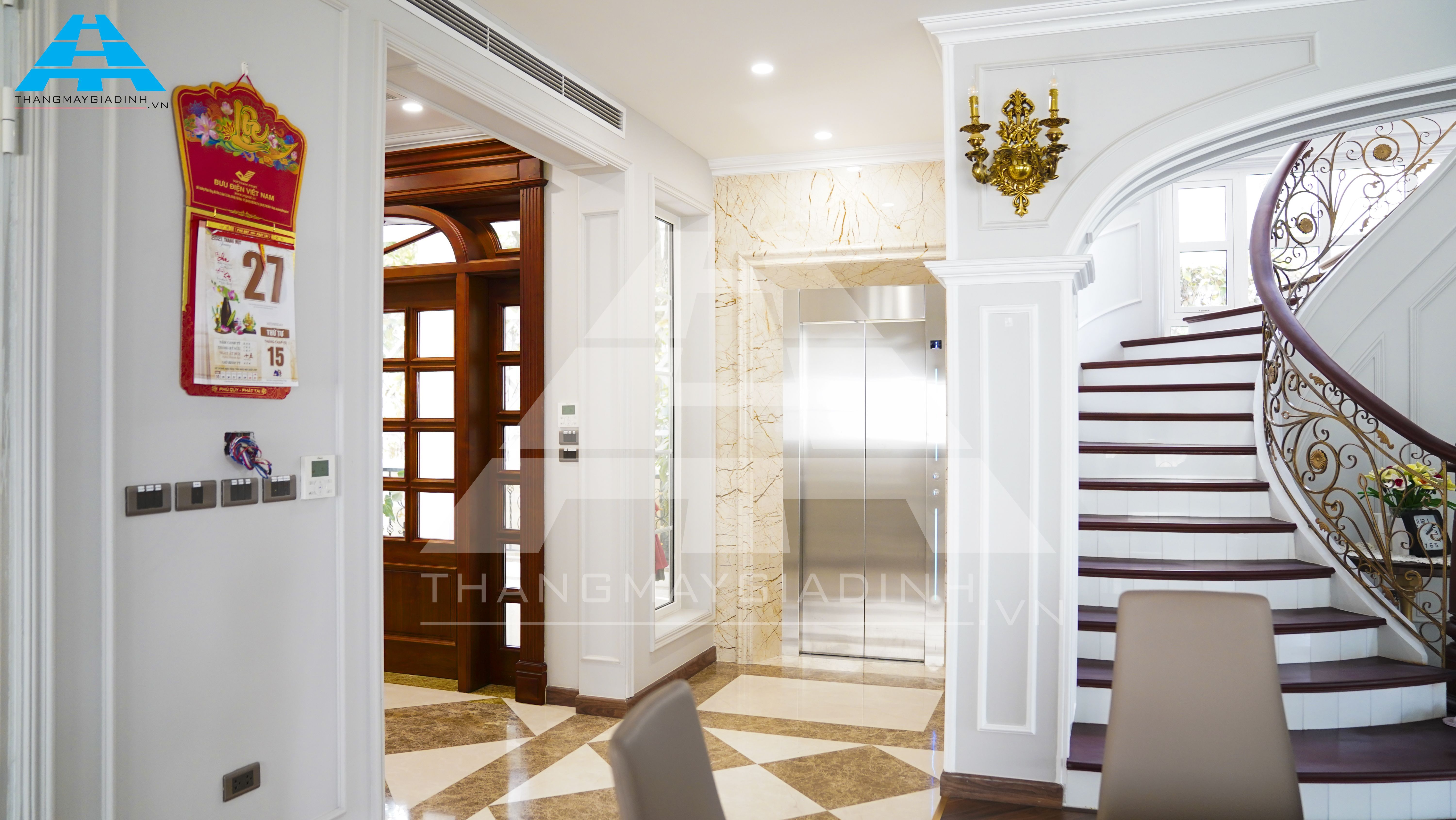 Installing elevator at Vinhomes Riverside