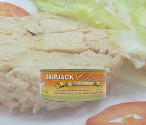 Canned skipjack tuna