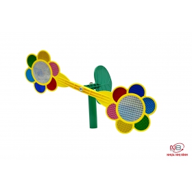 Bird repellent fan