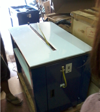 Strapping machine