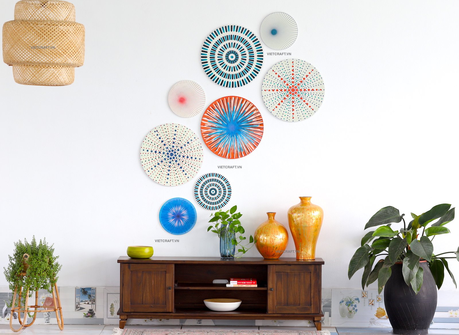 Bamboo wall basket
