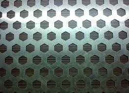 Corrugated iron mesh