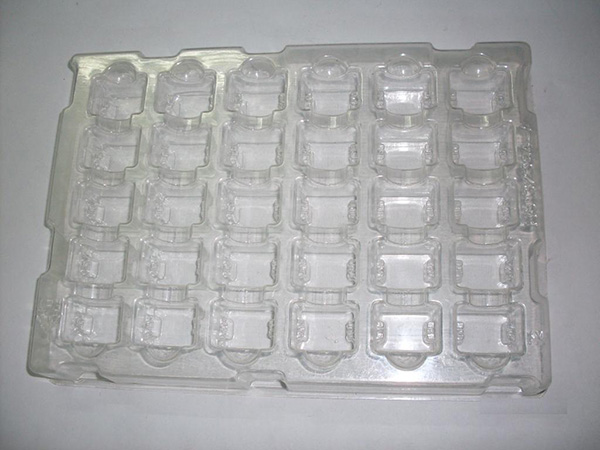Plastic tray for electronics industry