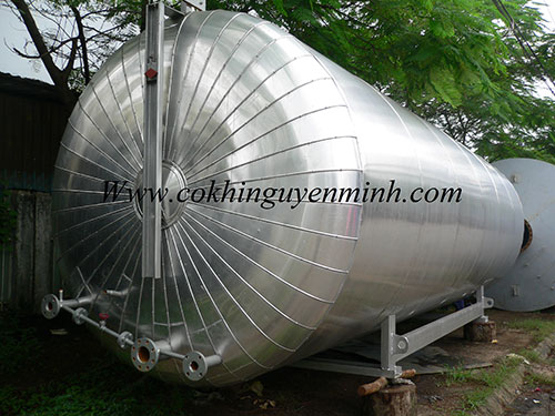 Insulation tank