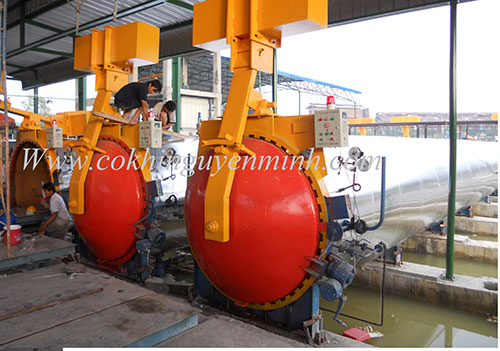 Distillation tank