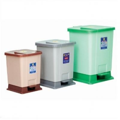 Plastic Wastebasket