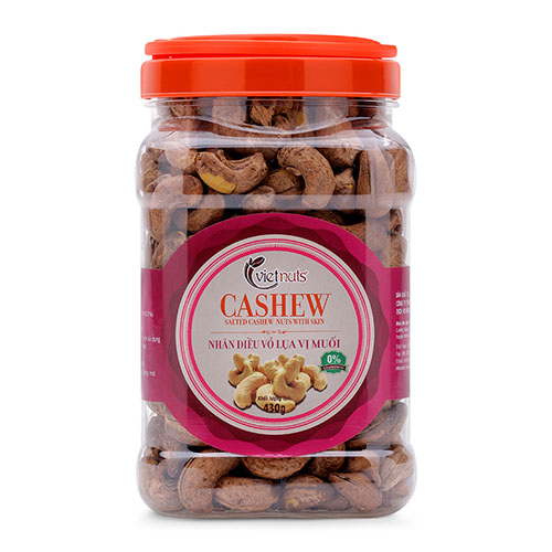 Cashew with skin