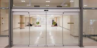 Automatic glass door