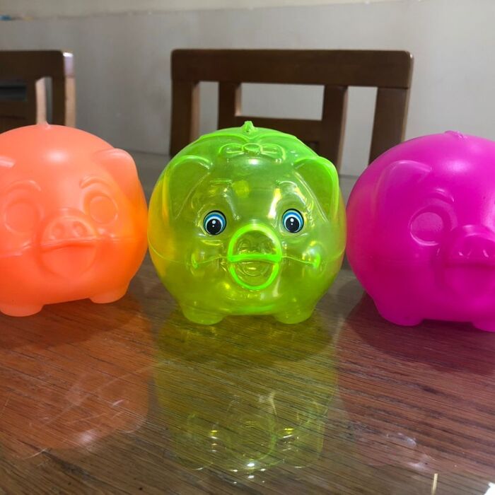 Custom plastic manufacturing - Blow molding technology