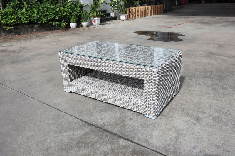 Poly rattan table and chairs