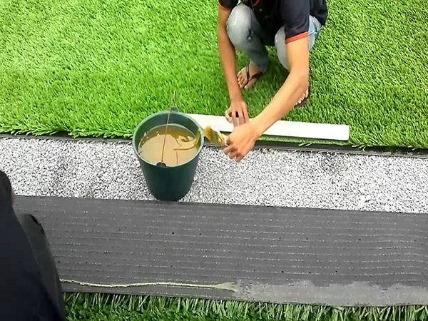 Artificial grass maintenance