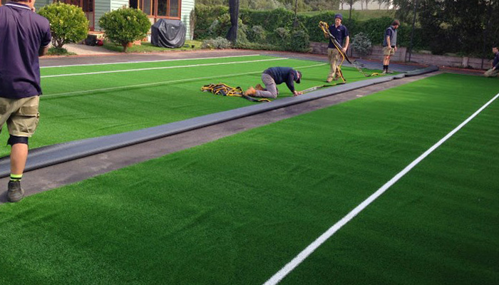 Installation of artificial grass