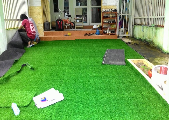 Installation of artificial grass