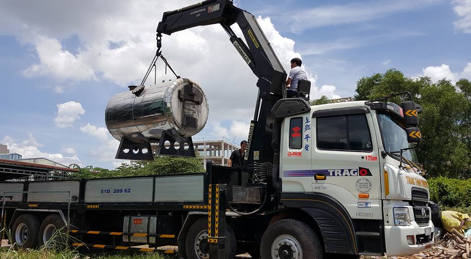 Crane rental service