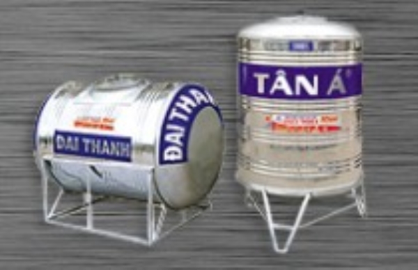 Tan A stainless steel water tank