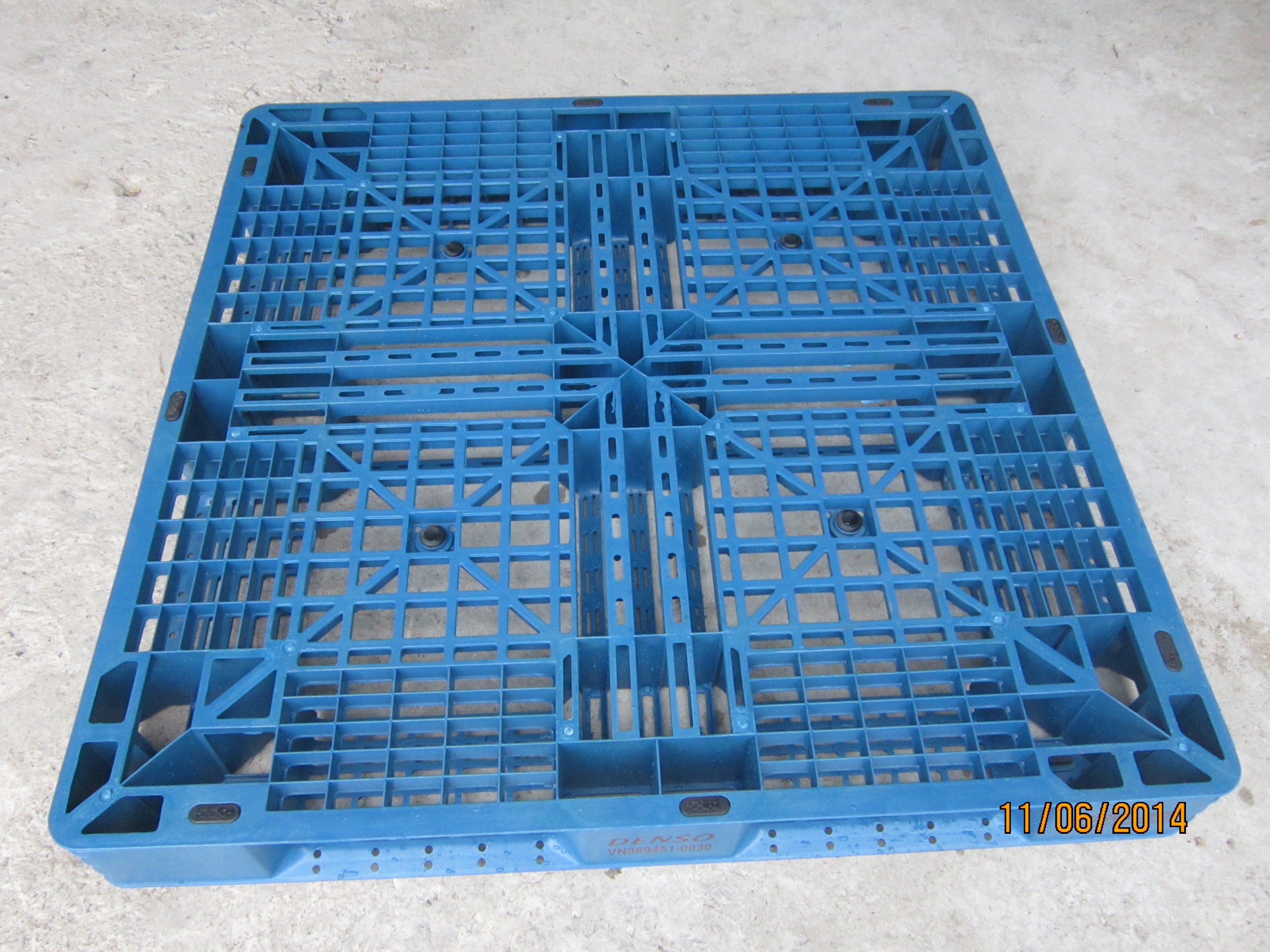 Plastic pallets