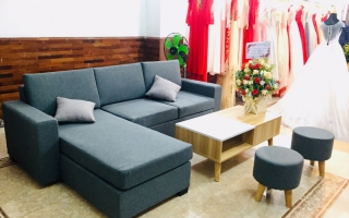 Custom sofa upholstery service