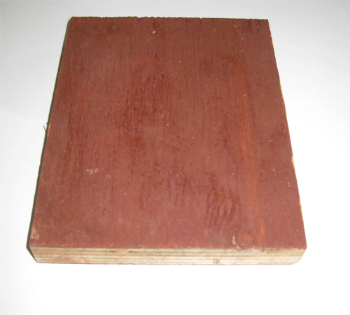 Phenolic-coated formwork plywood