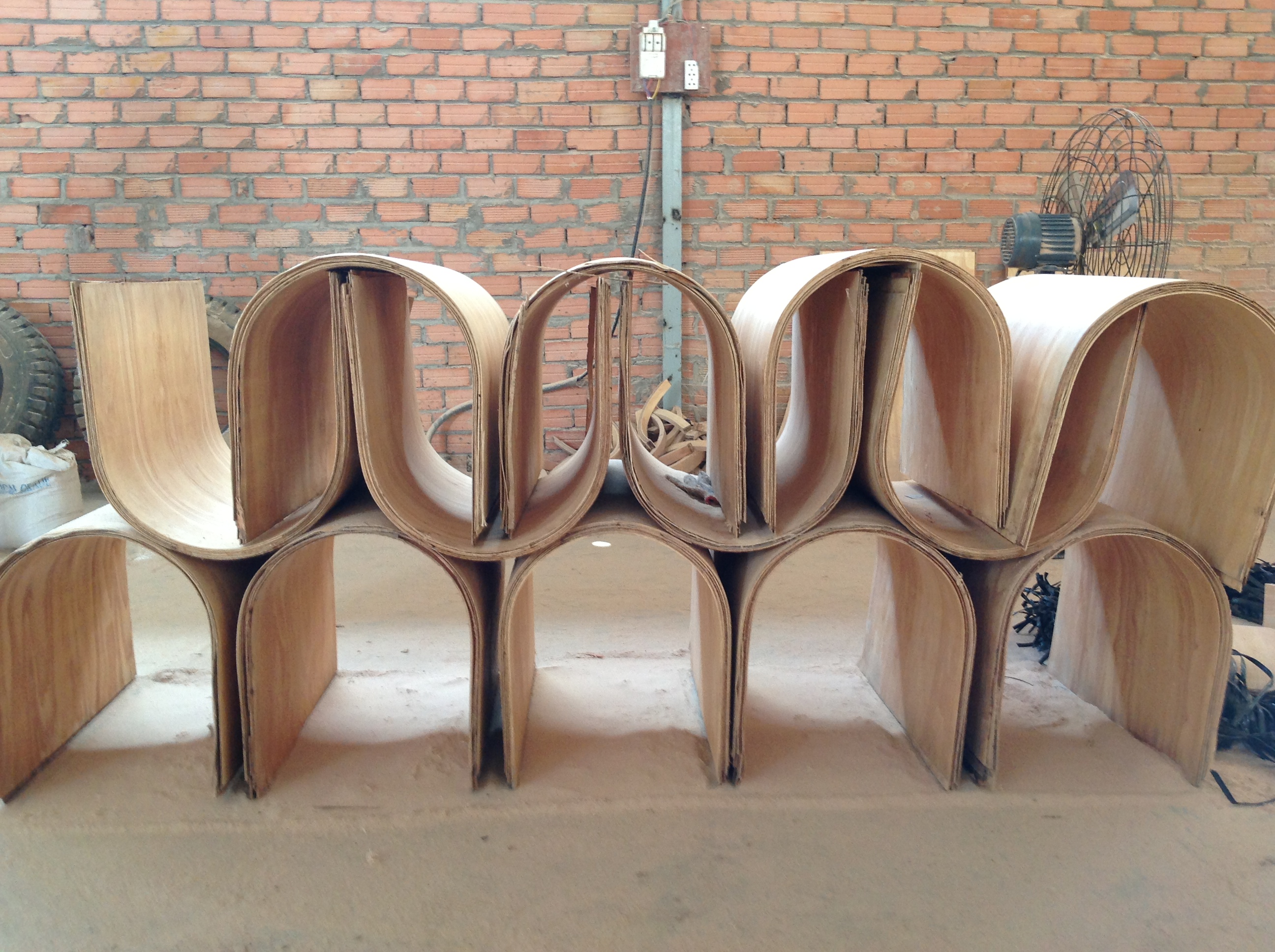 Bending plywood