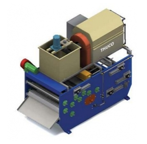 Sludge dewatering machine