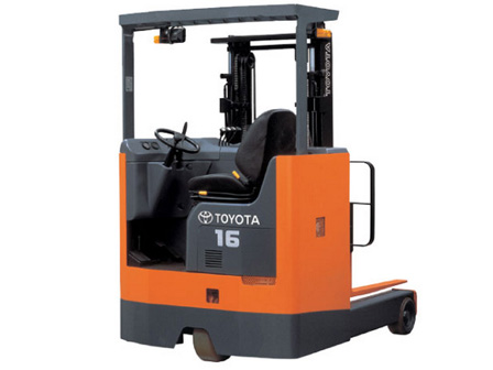 Reach Forklift