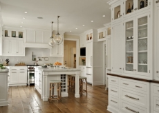 Kitchen cabinet