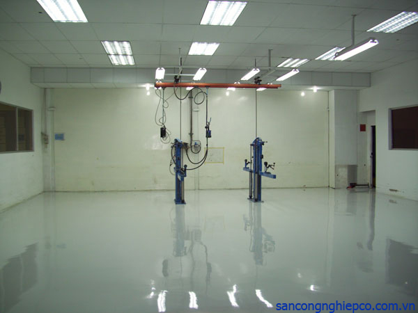 Anti-static floor coating