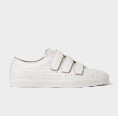 Sport footwears