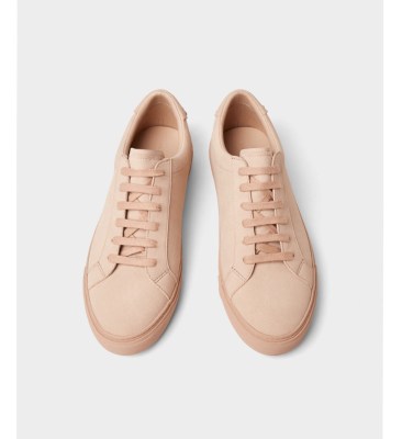 Sport footwears