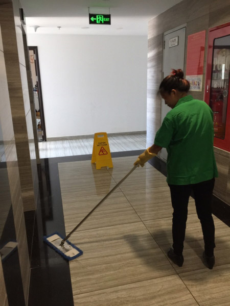 Industrial cleaning service