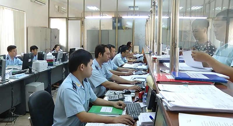 Customs brokerage and clearance services