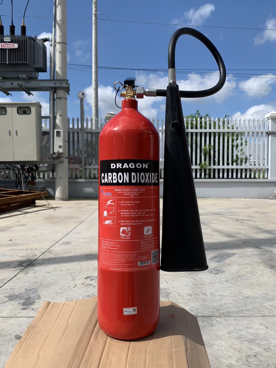 Fire extinguisher