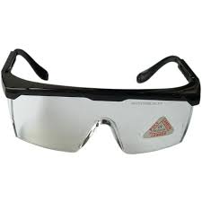 Taiwanese safety goggles