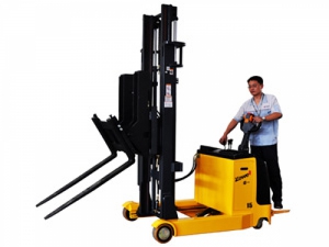 Electric tilting reach stacker