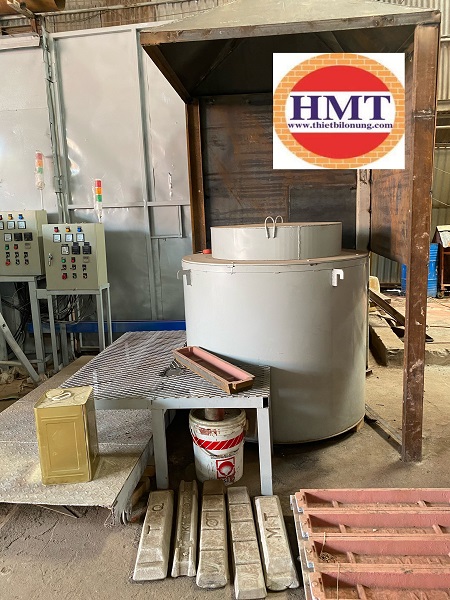 Industrial aluminum furnace
