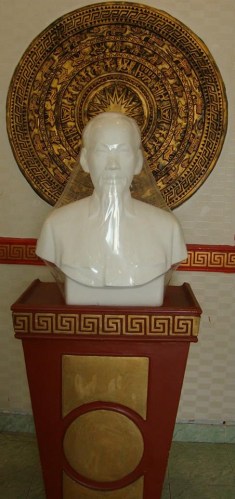 Gypsum statue