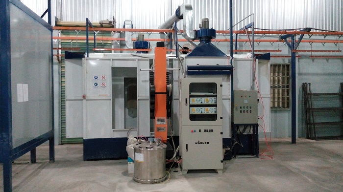 Spray paint booth